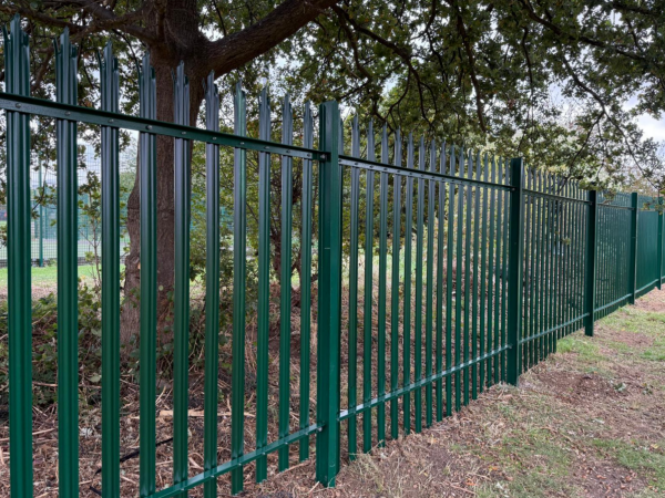 Palisade Fencing London