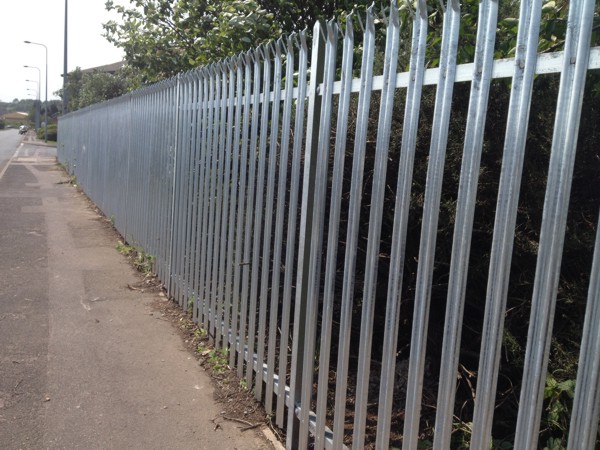 Palisade Fencing Rochester Kent